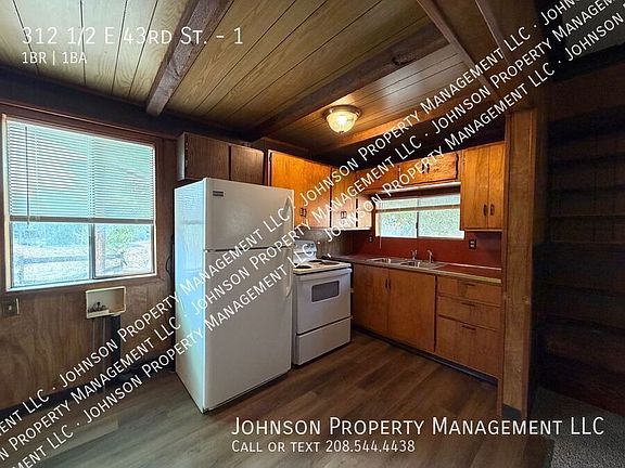 4th image of 312 1/2 E 43rd St #1