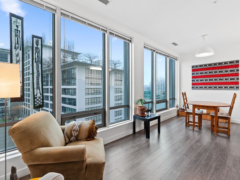 1st image of 989 Nelson St #1112