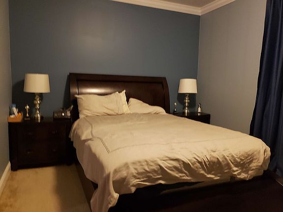4th image of 109 Dolphin Ct #2