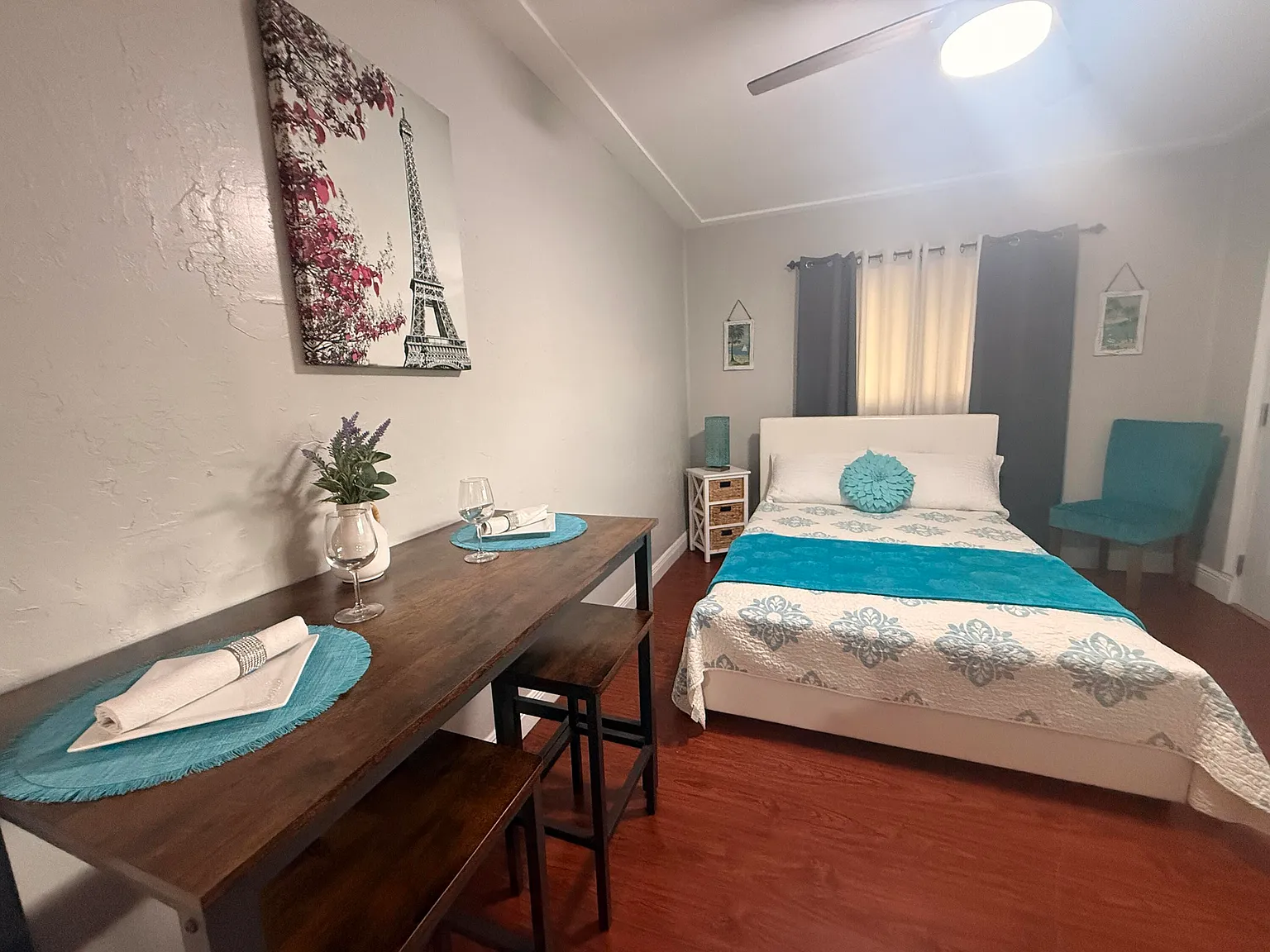1 bed, 1.0 bath, 500 sqft, $1,300 — Photo 3