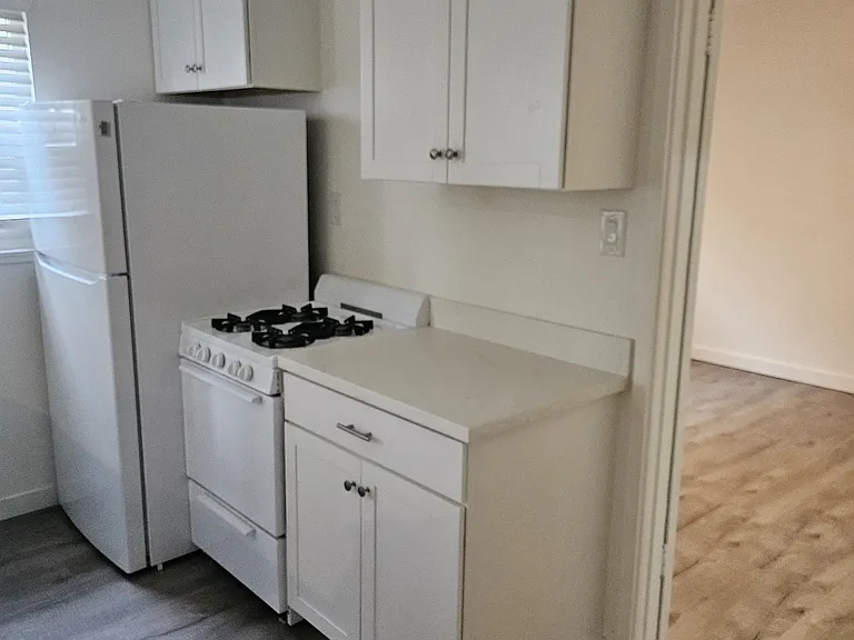 1936 Stuart St #2 — Photo 6