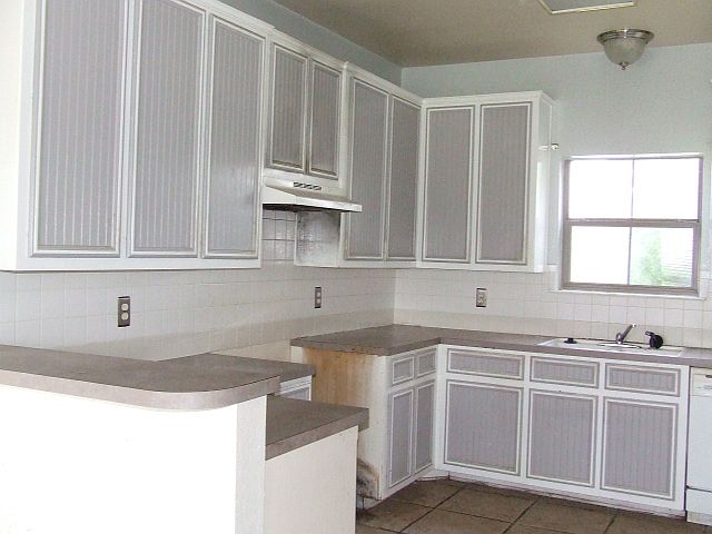2nd image of 187 Walnut Dr