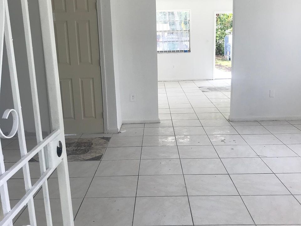 1st image of 15810 NW 39th Ct Unit 1