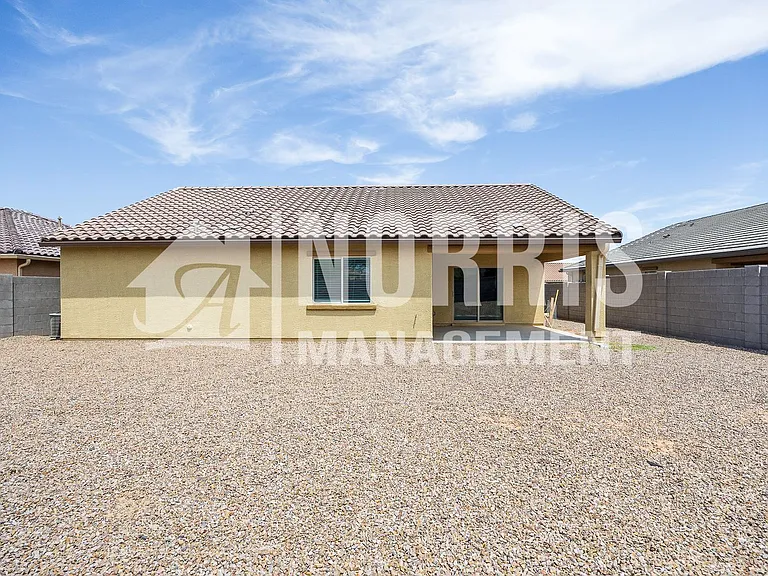 2577 N Agave Ln — Photo 33