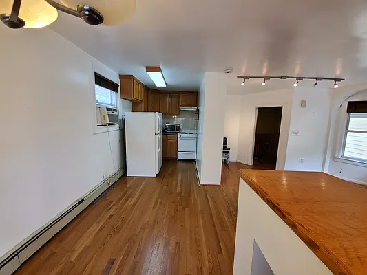 Rented by Ideal Properties Group | media 8