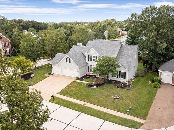 5th image of 709 Wood Meadow Cir