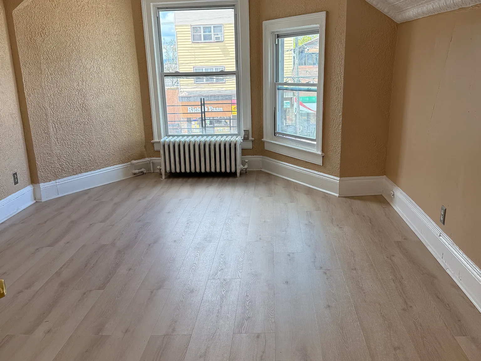3 bed, $2,500 — Photo 3