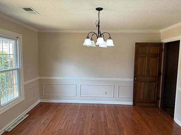 5th image of 2764 Gerald Ford Dr E