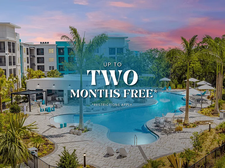 Relaxing Saltwater Pool with Wi-Fi, Sun Shelves, Cabanas & Grill Areas
