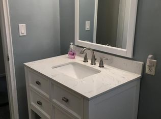 126 Salem Rd, Oak Ridge, TN 37830