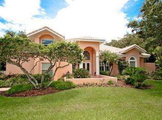 3285 Walter Travis Dr, Sarasota, FL 34240
