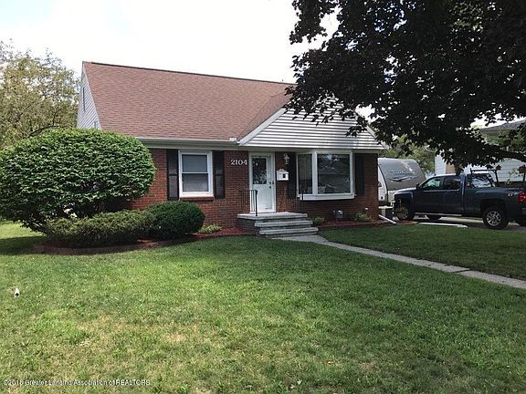 2nd image of 2104 Belaire Dr