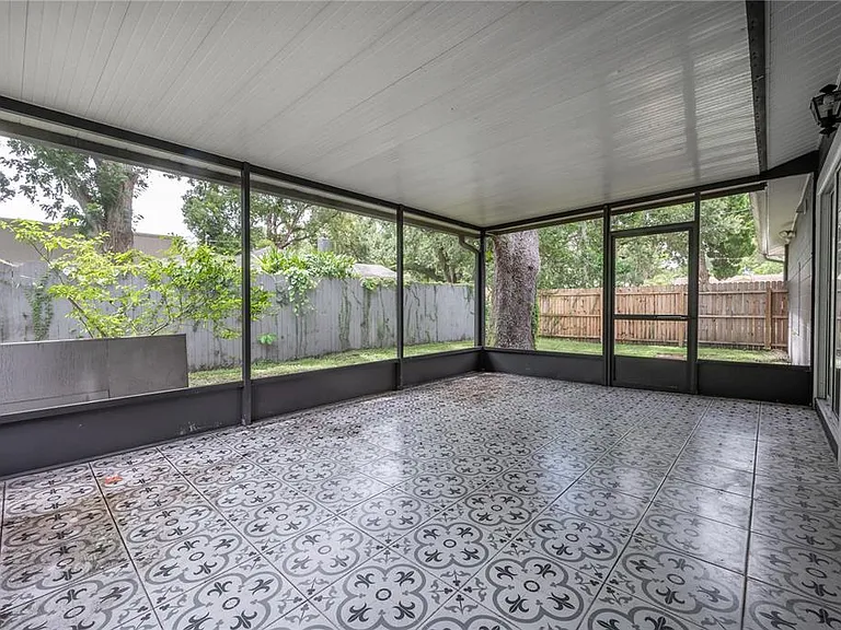 1508 E Jean St — Photo 37