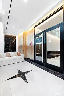 Rented by REAL New York | media 14