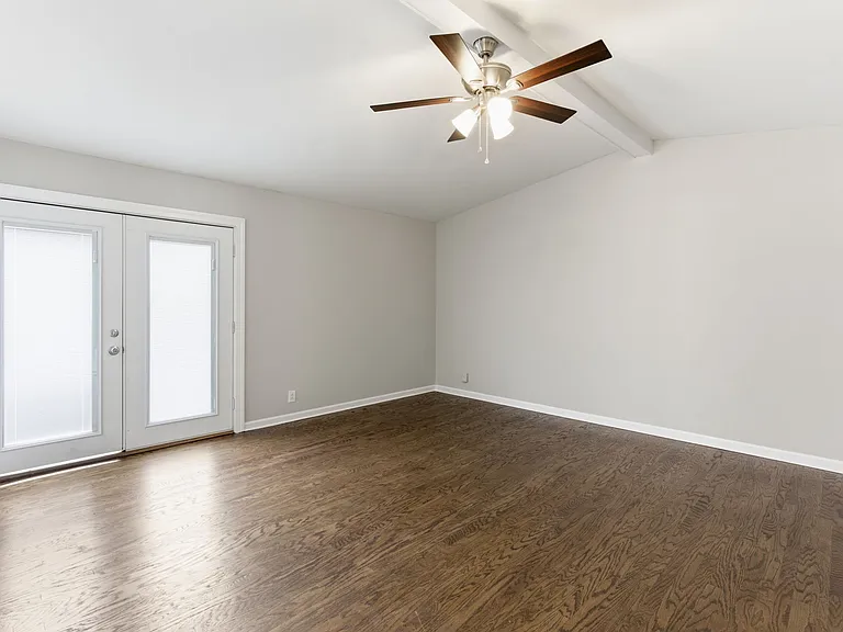 3017 Casa Dr — Photo 6