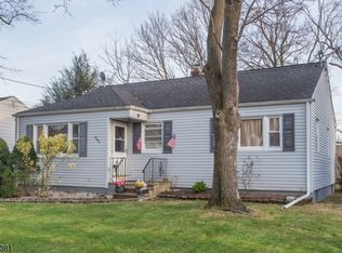 547 Oakridge Ave, Plainfield, NJ 07063