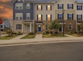 1216 Gunboat Dr, Suffolk, VA 23435