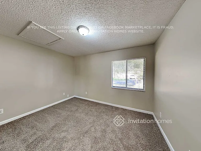 951 Blueberry Hollow Ct — Photo 13