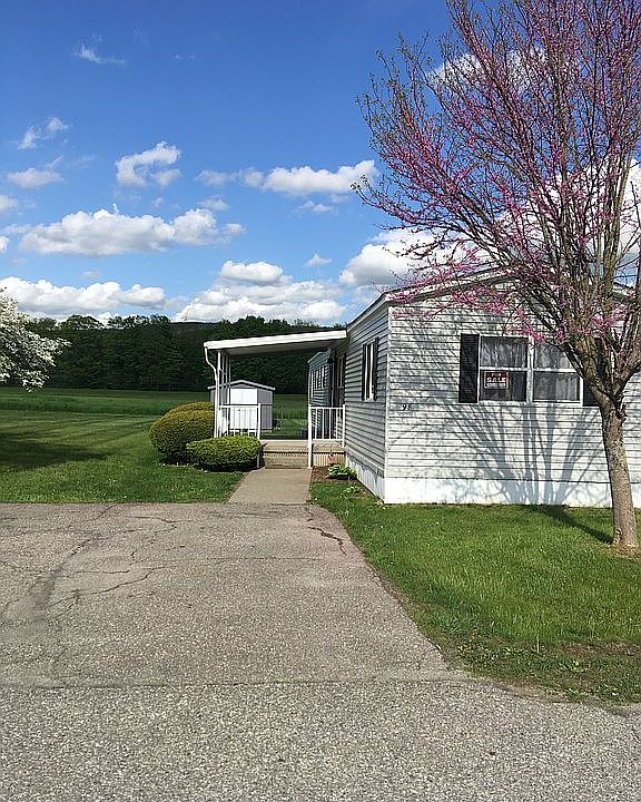 1st image of 98 Park Dr