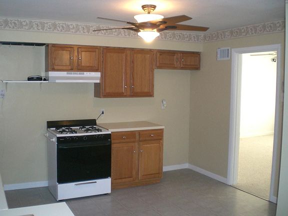 2nd image of 665 Florland Dr