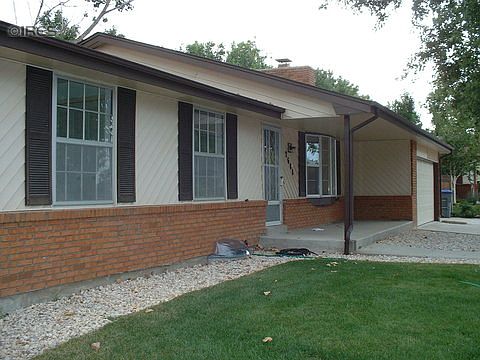 4th image of 2608 Stratford Ln
