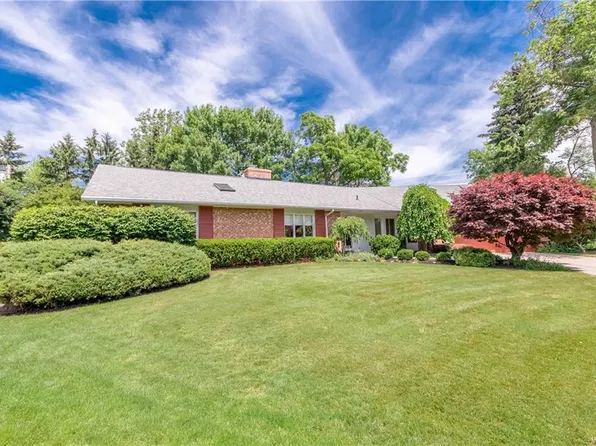 66 Middlebury Ln, Buffalo, NY 14216
