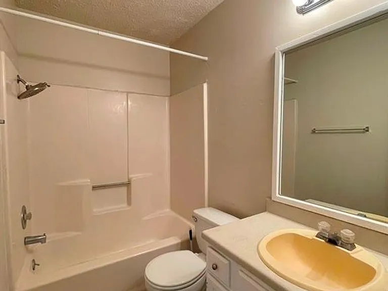 16719 Whitebrush Loop — Photo 31