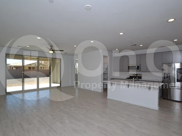13319 W Red Range Way — Photo 7
