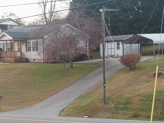 3rd image of 204 Prospect Dr