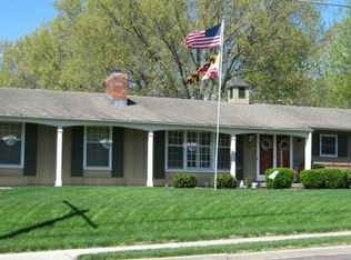 8890 Farley St, Overland Park, KS 66212