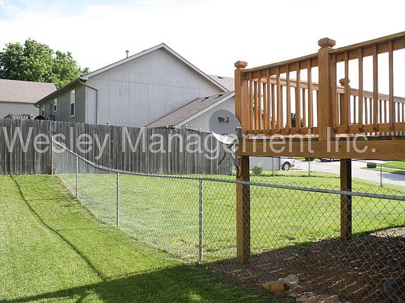 2nd image of 530 Hithergreen Dr