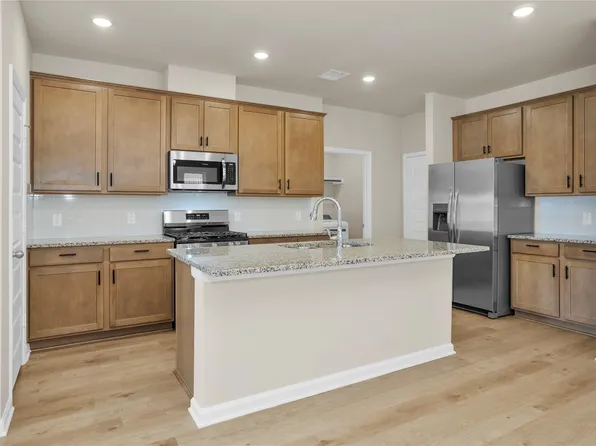 9749 Enclave Ridge Rd, Willis, TX 77318