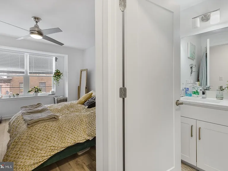 1926 N 2nd St #3 — Photo 8