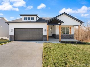 6015 Addison Springs Ct, Georgetown, IN 47122