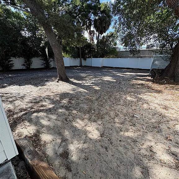 3916 W North A St — Photo 11
