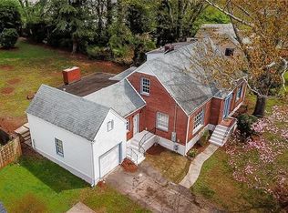 2323 Ridgeway Ave, College Park, GA 30337