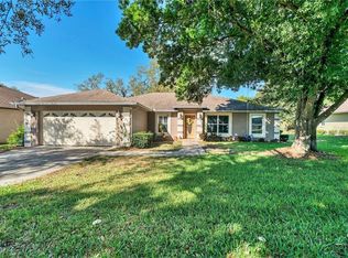 2294 Lakeview Ave, Clermont, FL 34711