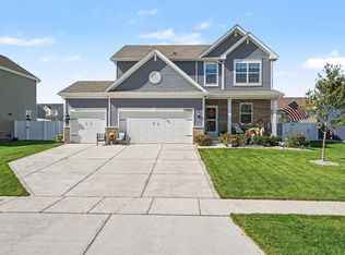 17822 Creek View Ct, Lowell, IN 46356