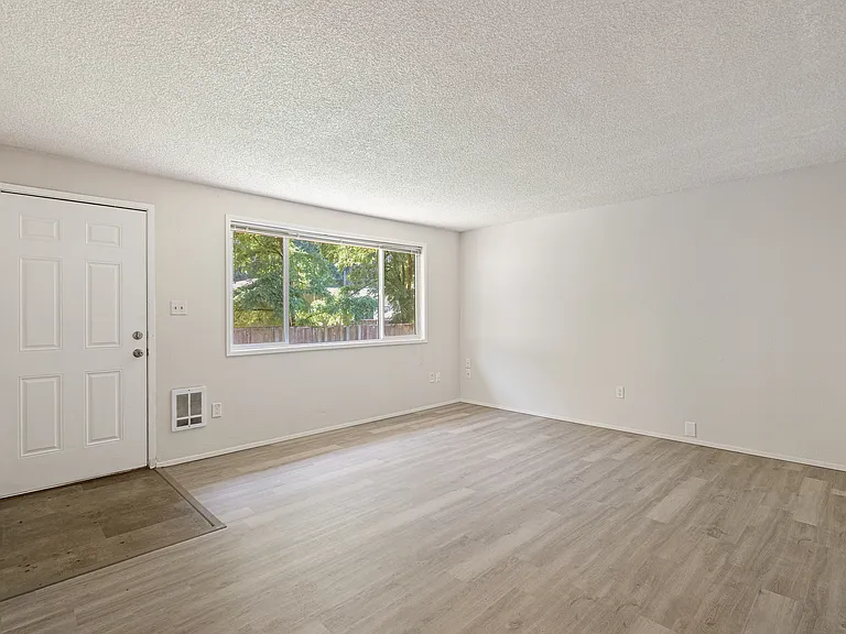 4716 S Warner St #C — Photo 17
