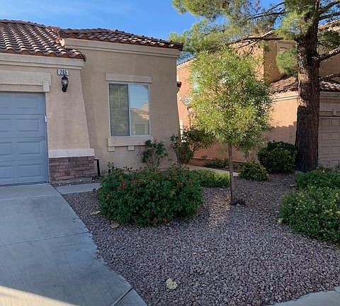 2nd image of 265 Paloma Vista St