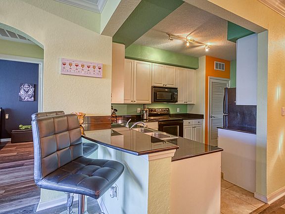 5th image of 8539 W Gate Pkwy Unit 9404