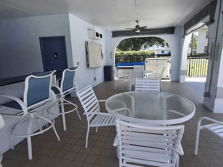 3203 Landmark Dr #2205 — Photo 10