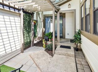 2411 De Lee St APT 5, Bryan, TX 77802