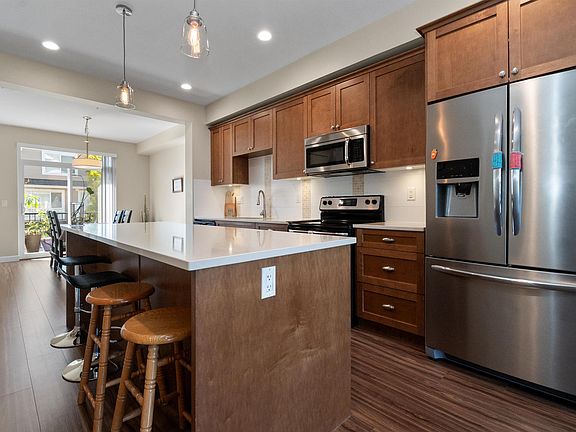 3rd image of 7059 210th St #56