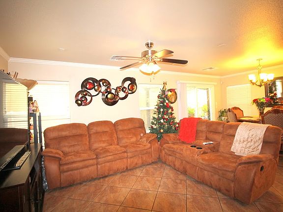 3rd image of 1217 Plum Canyon St