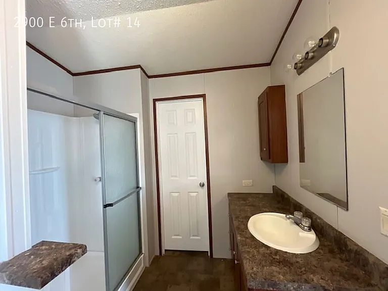 2900 E 6th Ave #14 — Photo 7
