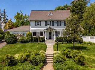 14 Sunnyside Way, New Rochelle, NY 10804