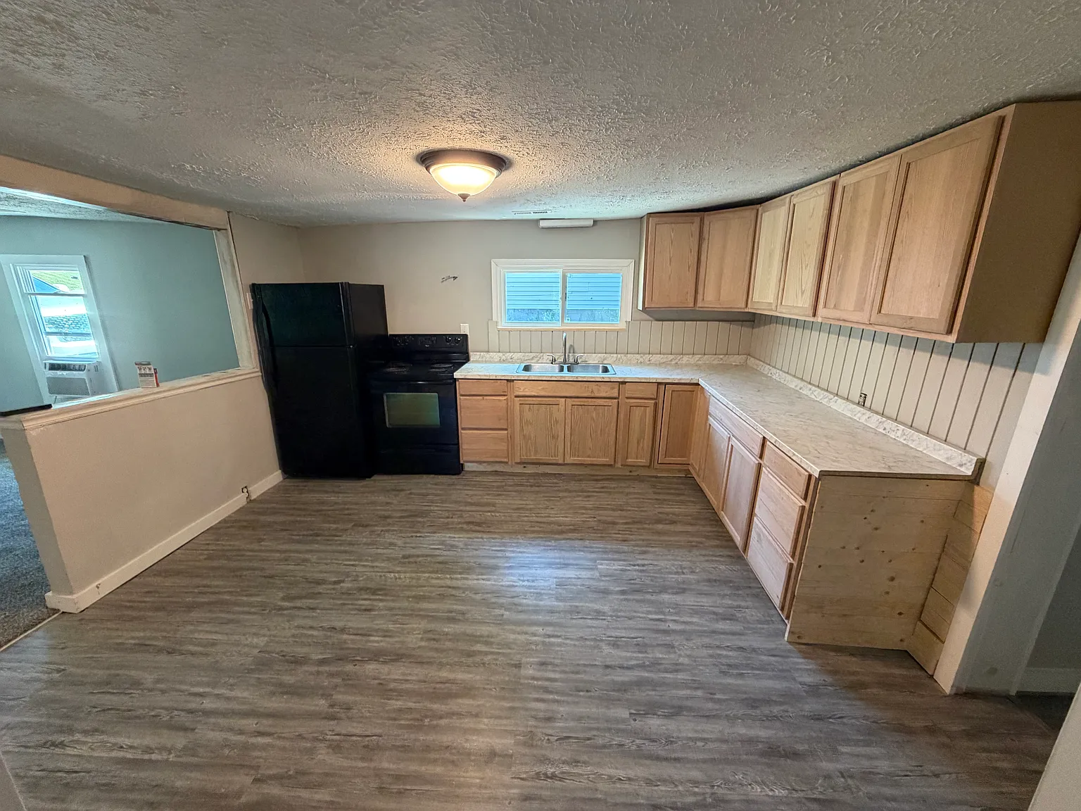 2 bed, 950 sqft, $1,450 — Photo 3