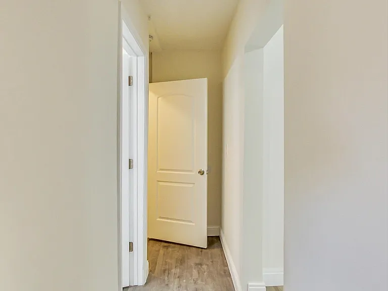 1810 Church St #1 — Photo 10