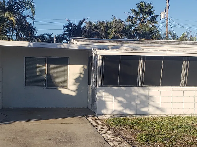 7125 14th Ave S — Photo 2